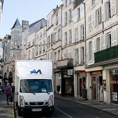 Projet gestion des réseaux sociaux Aunis Messagerie