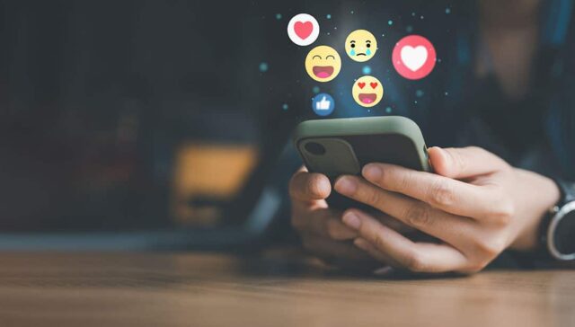 Importance réseaux sociaux